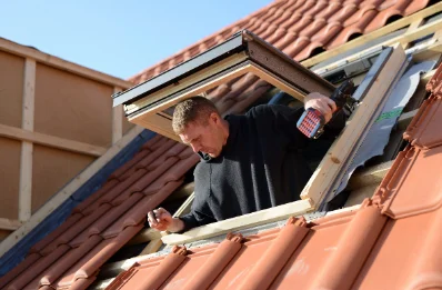 Pose de fenêtres de toit Velux à Cheust